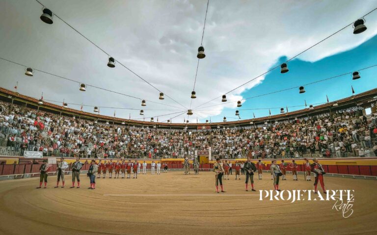 Palha Blanco: Tarde de compromisso na corrida comemorativa dos 125 anos da Praça de Toiros